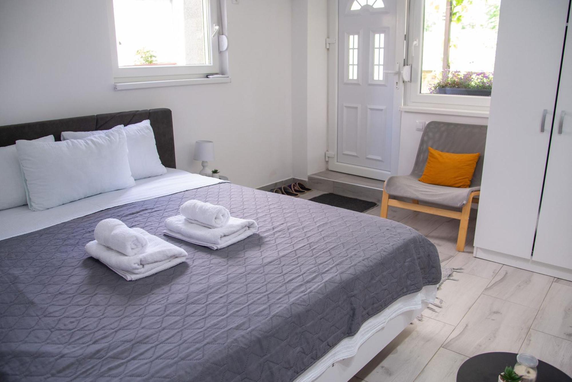 Apartmani Maslacak Vrdnik Eksteriør billede