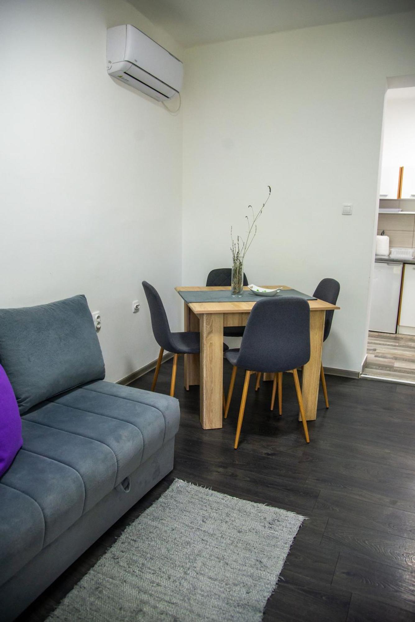 Apartmani Maslacak Vrdnik Eksteriør billede